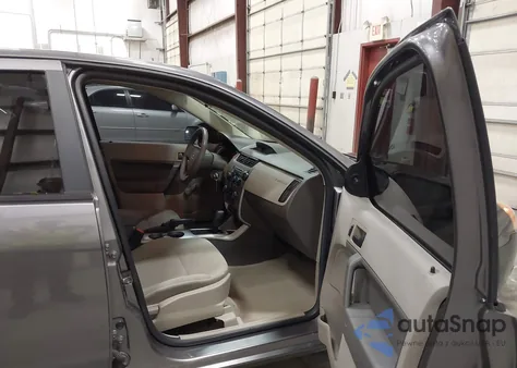 2011 Ford Focus S from USA, damaged, VIN 1FAHP3EN8BW181729